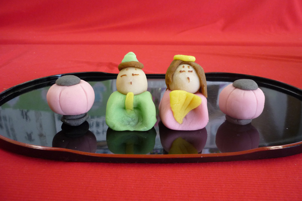 和菓子の手作りおひなさま
