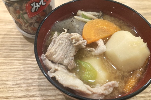 庄内風のみそ味芋煮をお手軽に♪