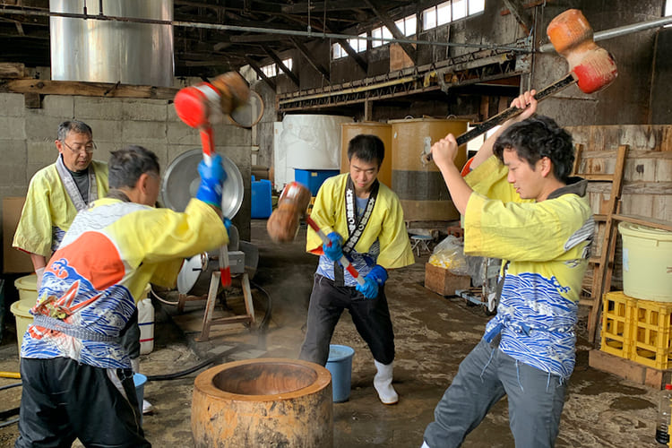 山二醤油醸造の餅専用醤油もちだまり(500ml×3本)