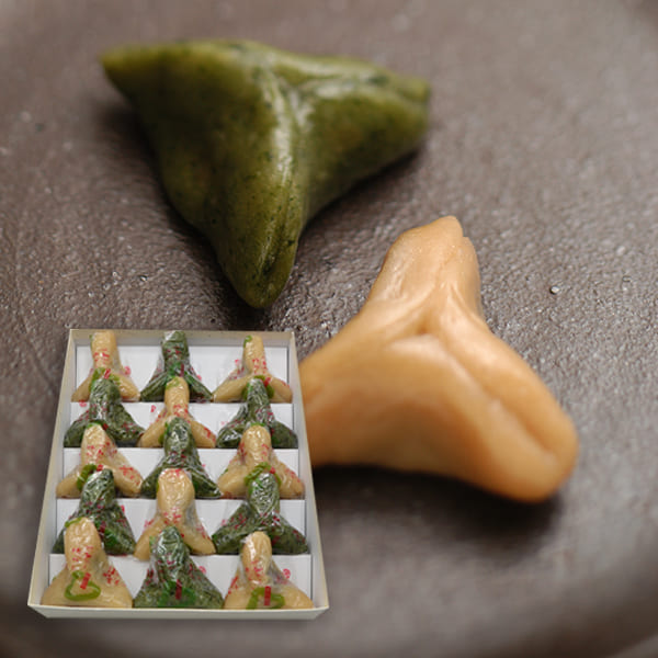 “作和庄／山形の伝承ゆべし　餡入りゆべしセット(醤油こしあん8個・よもぎつぶあん7個)[化粧箱入]