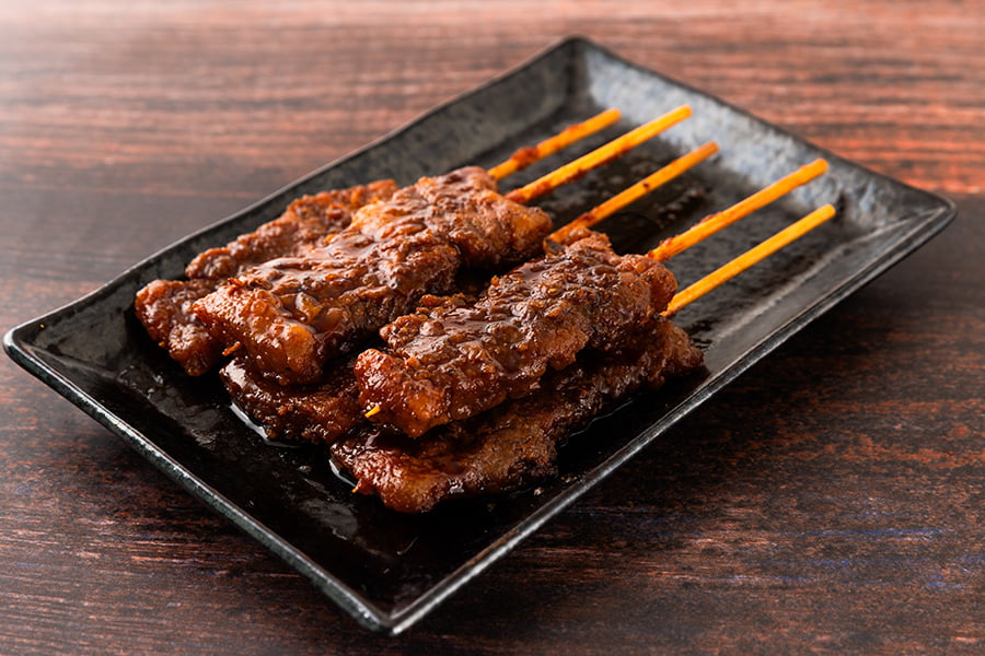 肉の中村/加熱調理済み国産焼き鳥詰合せ15本(もも串・皮串・山形豚バラ串)