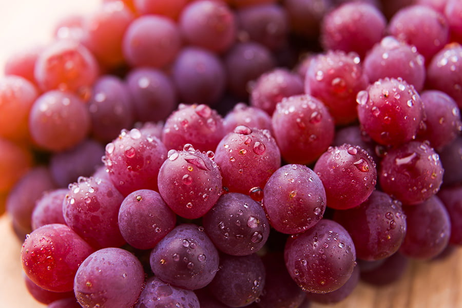 山道農園のぶどう甘美デラウェア2kg(12〜16房前後)