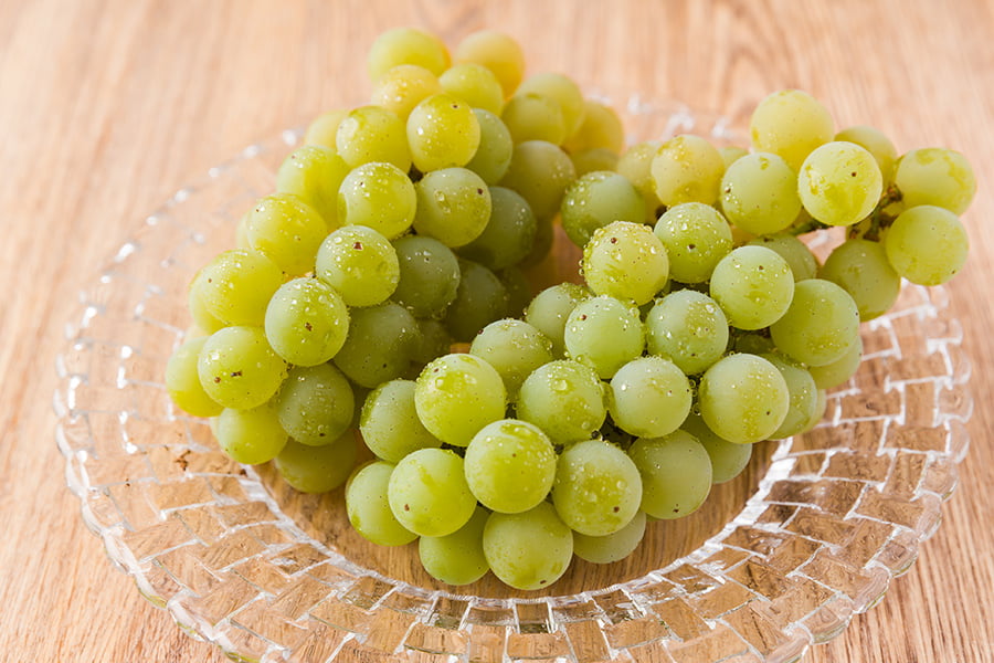 山道農園のぶどう甘美レッドナイアガラ約2kg(7房前後)