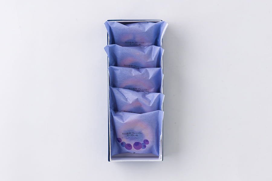 酒田菓匠菊池／月山高原ブルーベリーチーズケーキ